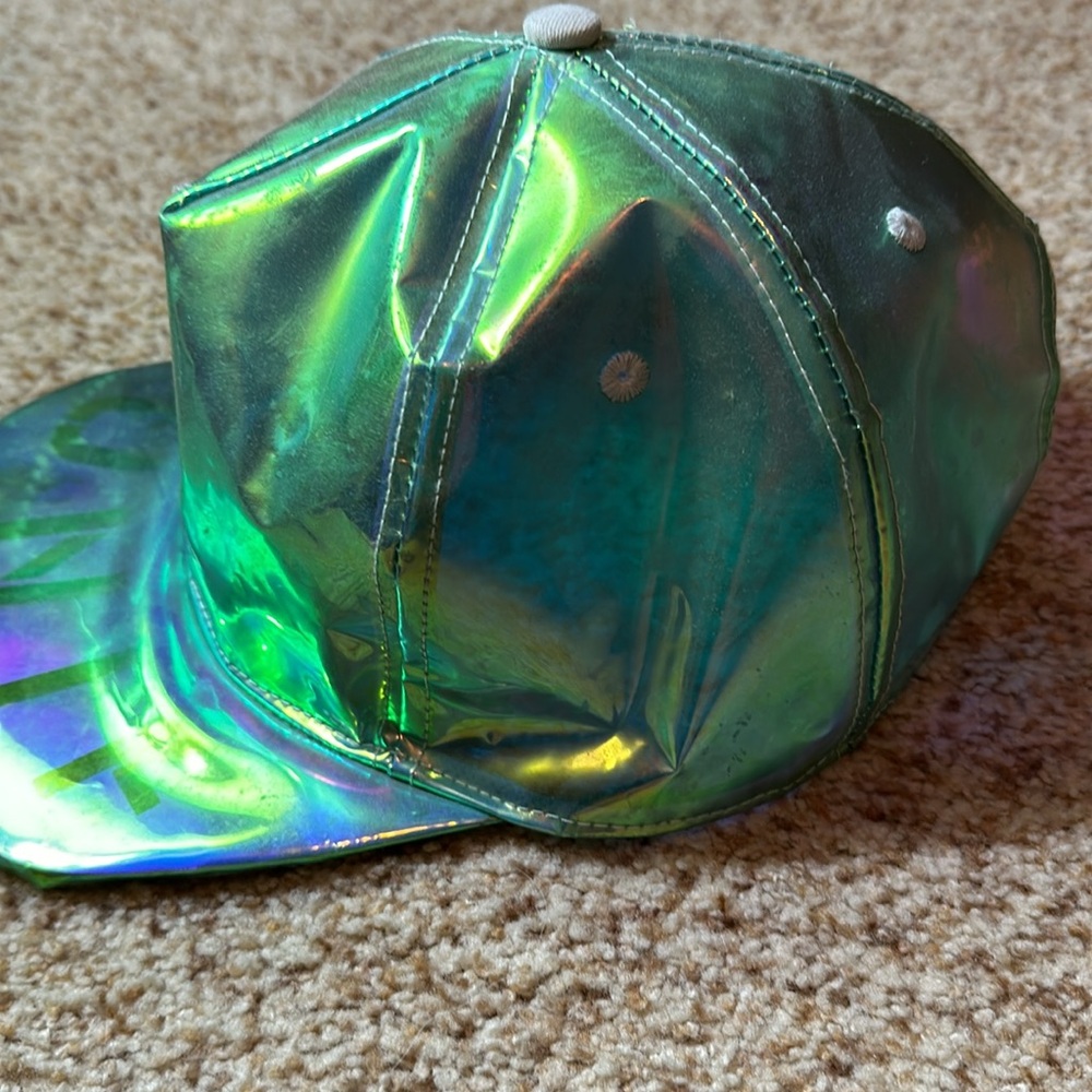 Unif Holographic Transparent Snapback One Size - image 2